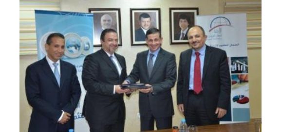 JLGC and the Islamic International Arab Bank signed Agreement to finance Medical Sector through " Kafala " program