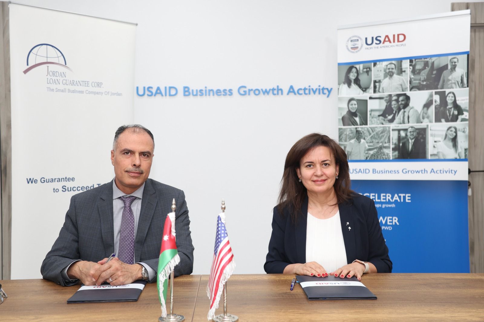 JLGC &amp; USAID Business Growth Activity (BGA) signing letter of Agreement 